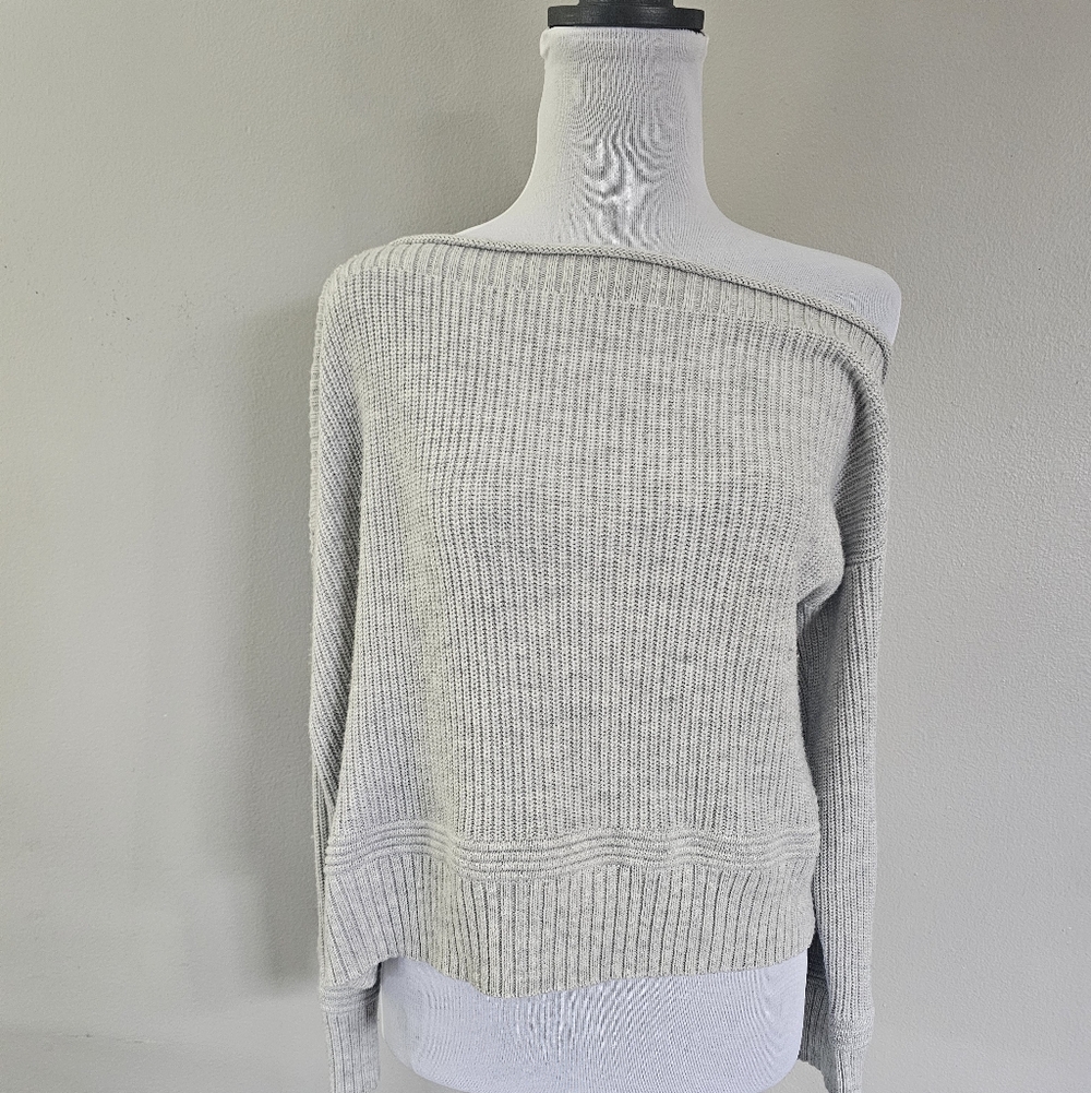 Topshop Off-Shoulder Light Gray Sweater